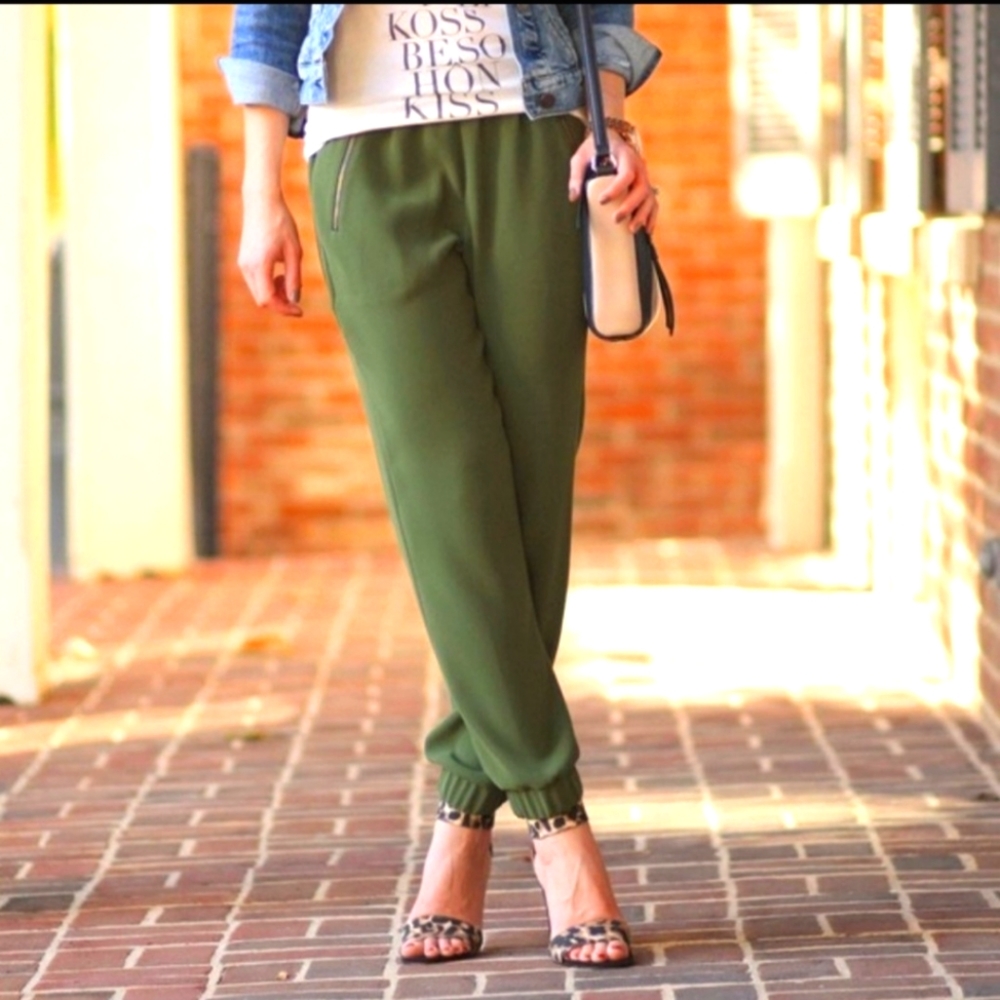 J. CREW Turner Pant Joggers Crepe Olive Green